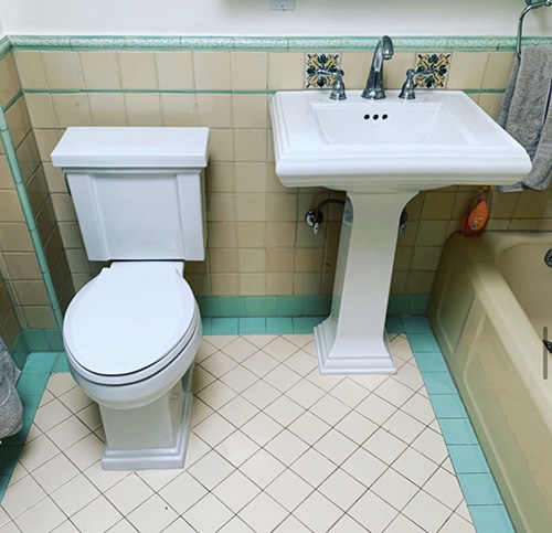 victorian house toilet bathroom replacement